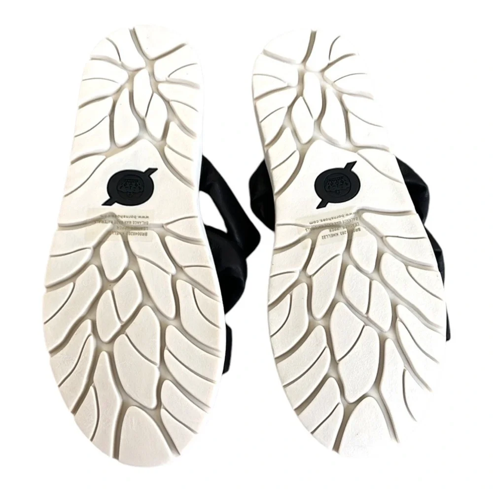 NWOT Born Leather Puff Straps Sandals Black Size 9 Retail $125 - Picture 7 of 8